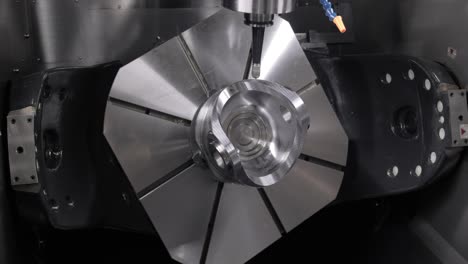 CNC-Fräsmaschine-Für-Die-Metallbearbeitung.-Schneiden-Von-Metall-Moderne-Verarbeitungstechnologie.