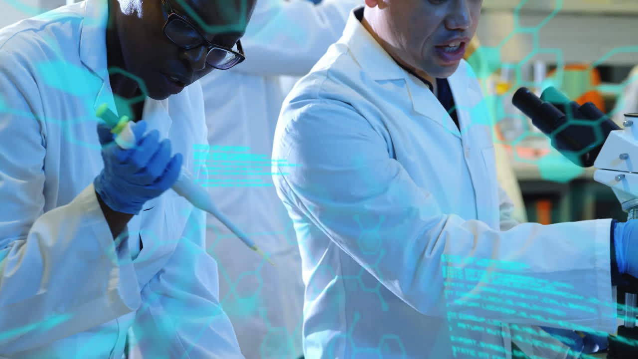 animación del procesamiento de datos científicos sobre diversos científicos en el laboratorio