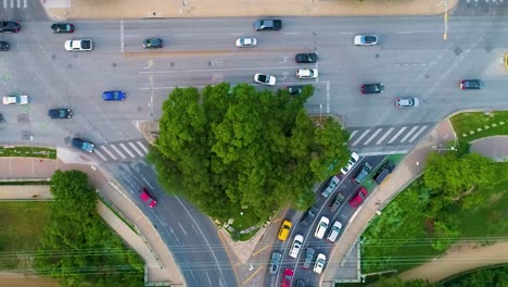 drone footage captures heavy rush hour traffic where west cesar chavez, south first street intersect