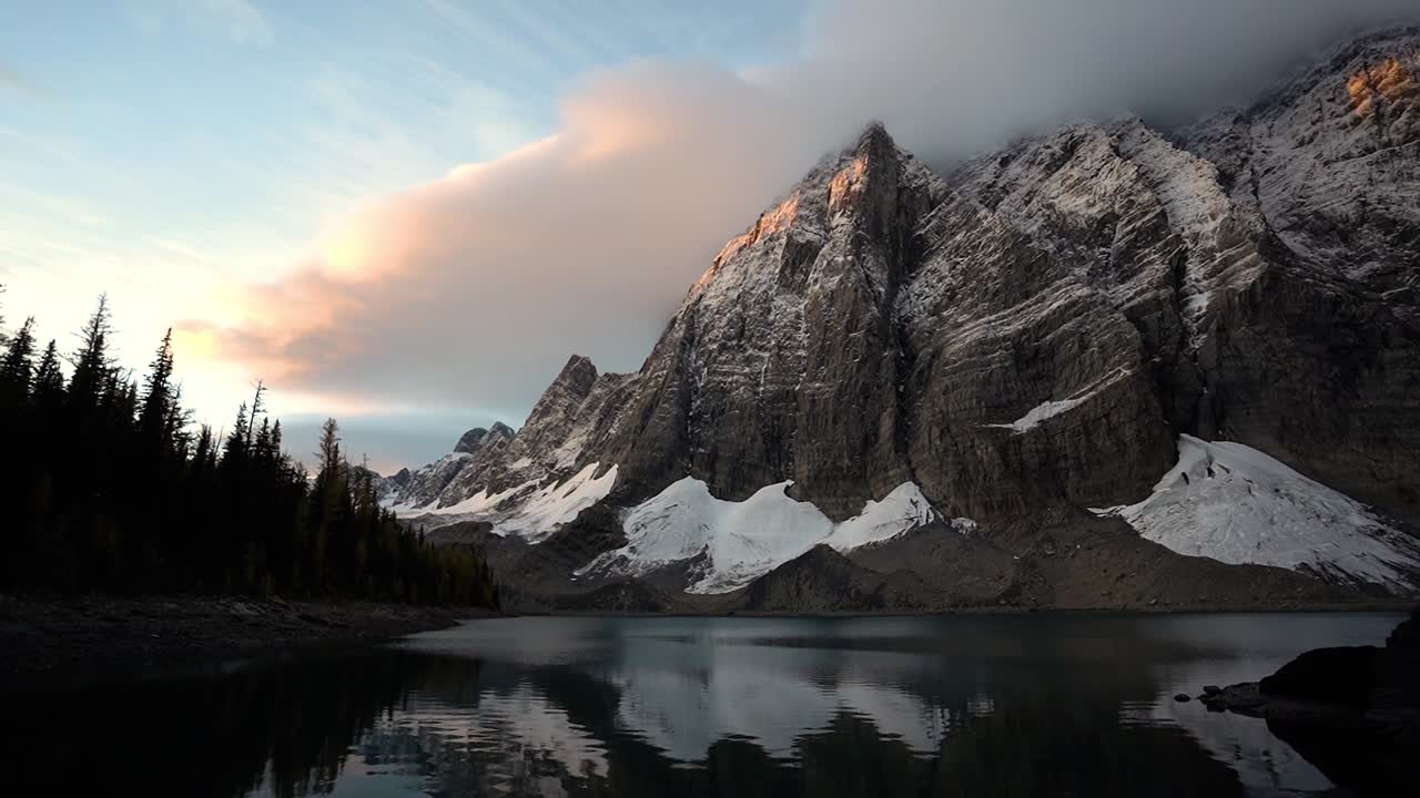 Floe Lake at sunset in Kootenay National Park