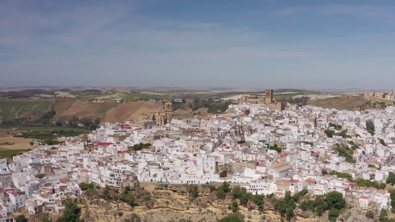 Büyüleyici Bir İspanyol Kasabasının Kuşbakışı Görünümü