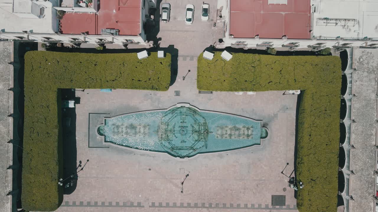 멕시코 다우타운 케레타로 정원의 전경