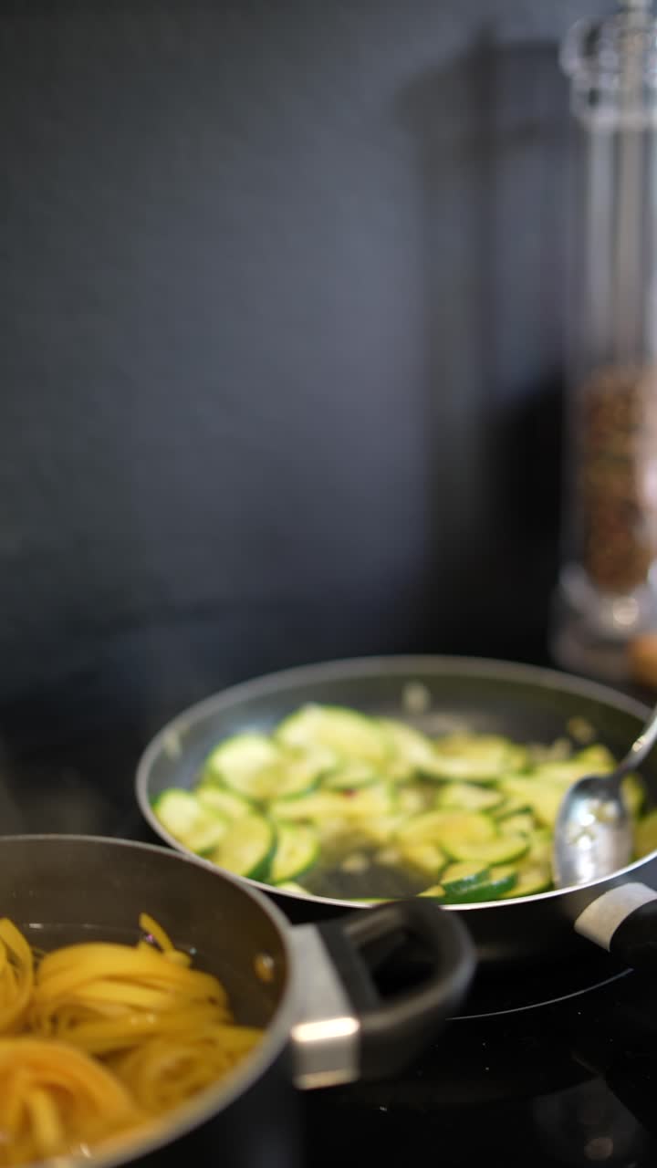 cocción de calabazas salteadas