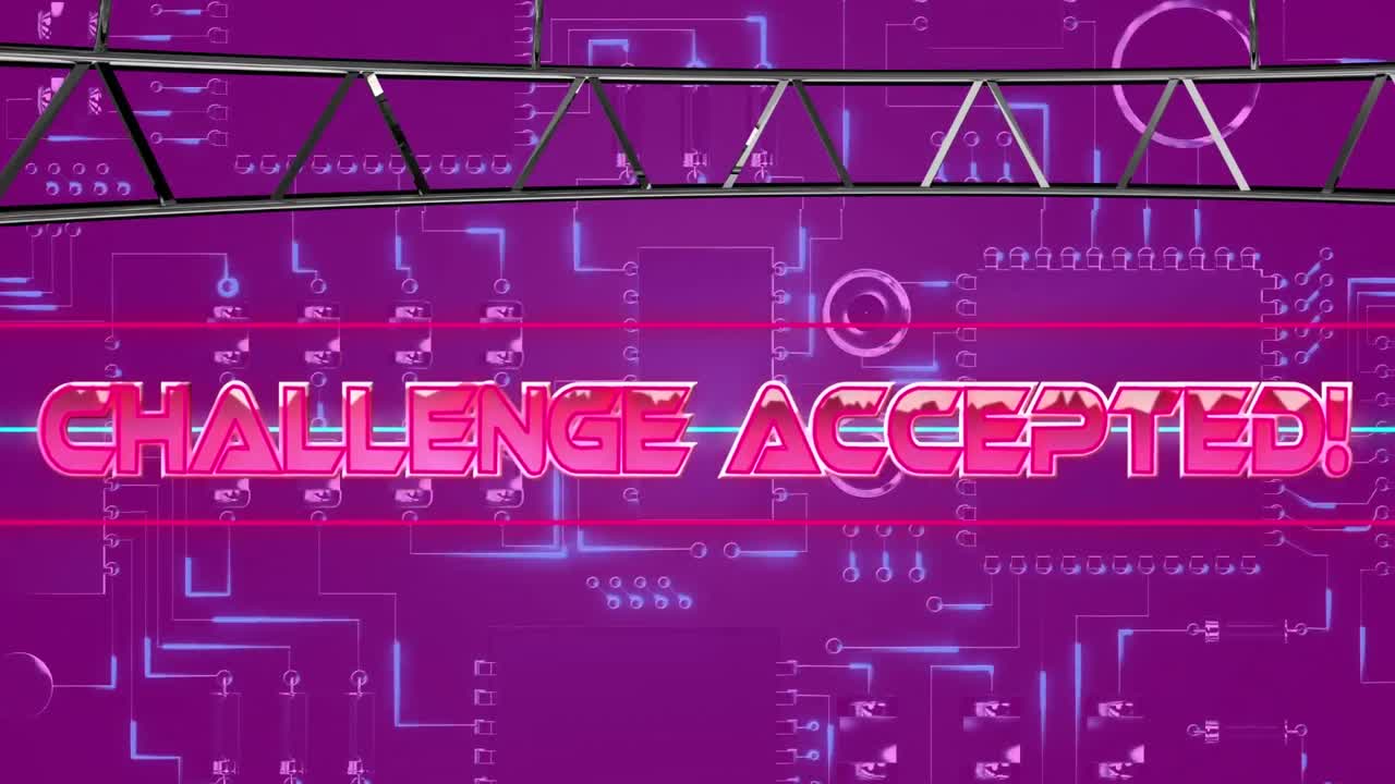 기하학적 모양과 프로세서 코어 위에 도전 받아들여진 텍스트의 애니메이션