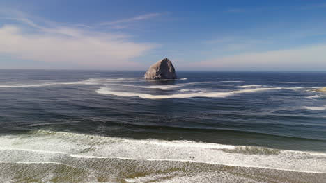 haystack rock, oregon coast