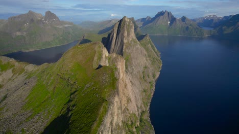 Scenic-view-of-Segla-and-Hesten-on-Senja-Island-in-Northern-Norway-during-summer,-Aerial-forwarding-shot