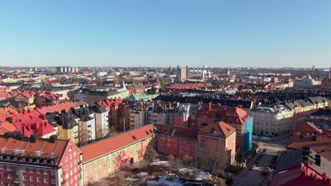 Bunte-Wohnhäuser-Im-Stadtteil-Vasastaden-Im-Winter