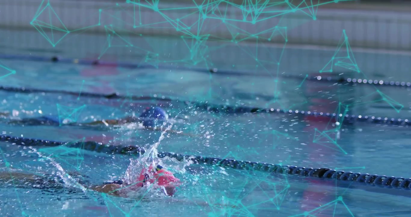 Leistungsschwimmer beginnen Training und bewegen sich in Bahnen mit Schwimmbrillen und Badekappen für eine Übung
