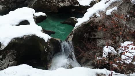 Hermoso-Día-De-Invierno-En-Bohinj-Y-El-Parque-Nacional-Triglav