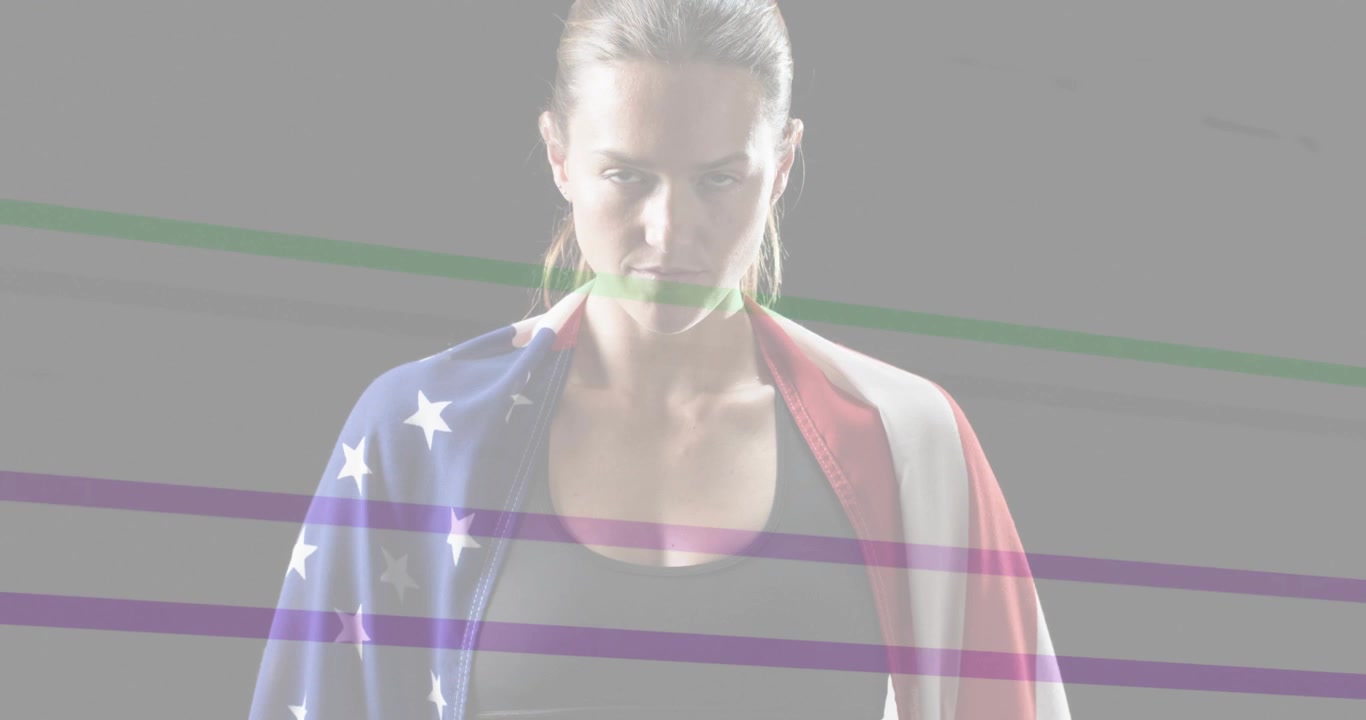 Mulher fitness levantando a cabeça enquanto a câmera sobe, com a bandeira americana drapeando e linhas verdes e roxas passando.