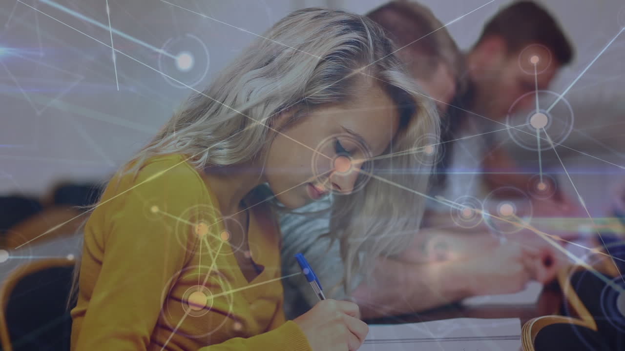 анимация сети соединений и световых троп над различными студентами