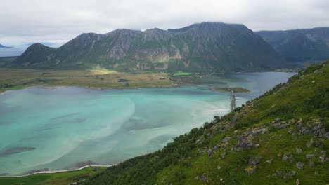 Matmora-Hike-View-of-Hauklandsvannet-Lagoon-in-Lofoten-Islands,-Norway---Aerial