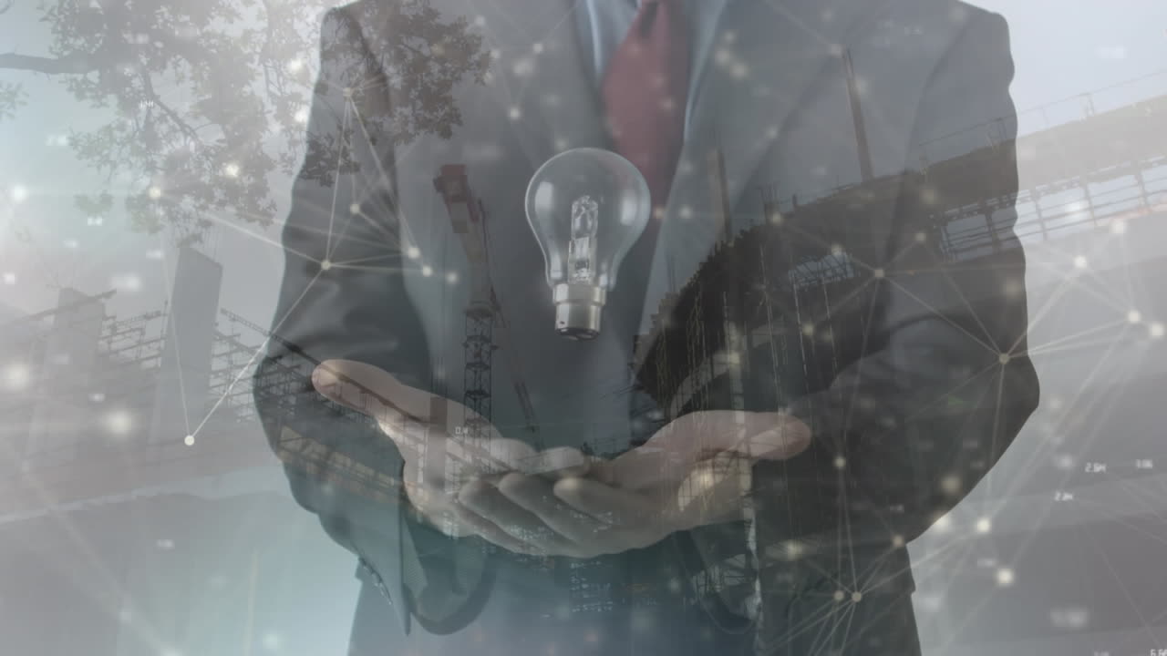 animação de rede se movendo com empresário jogando e pegando lâmpada, sobre a cidade