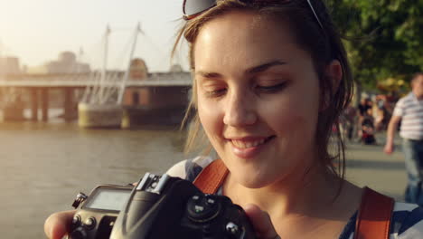 tourist travel photographer photographing london city at sunset