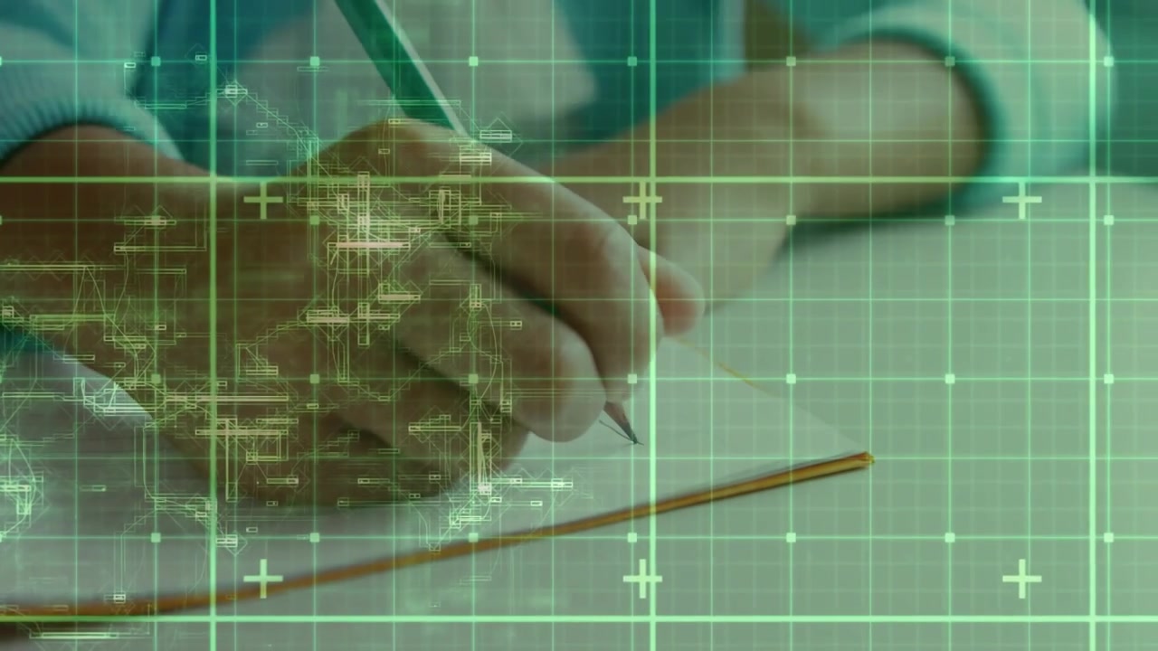 Matita verde che tocca la carta, una mano che traccia segni, filo di rame statico, griglia che guida il disegno tecnico.