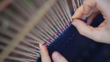 Weaving-on-a-large-loom---close-up