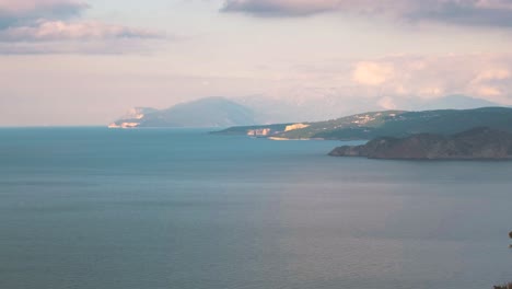 Costa-De-La-Isla-De-Cefalonia-Al-Atardecer