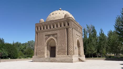 ismail samani mausoleum: 4k showcase of bukhara's architectural gem