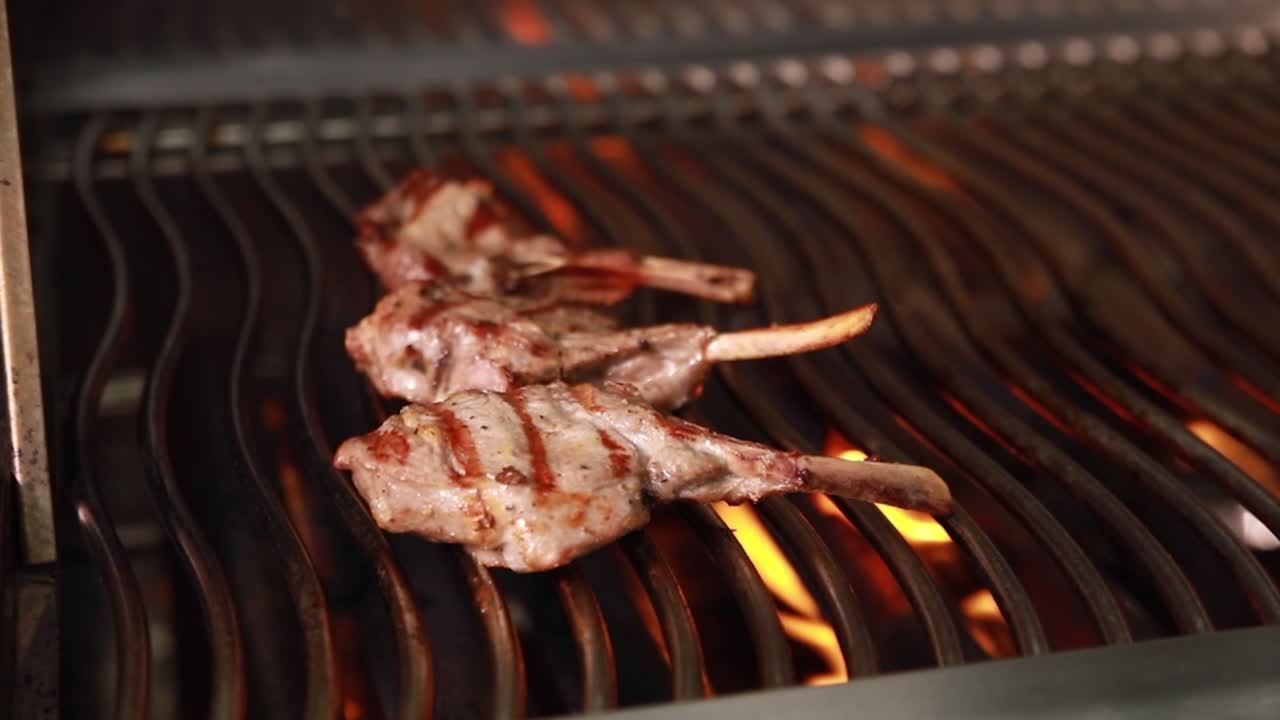 그릴 에 인 양 의