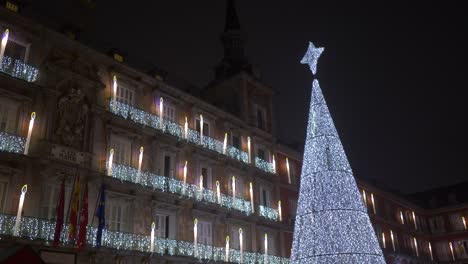 plaza mayor, madrid - christmas 2020