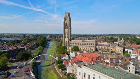 boston, lincolnshire: a historic uk market town and the pilgrim fathers' hometown