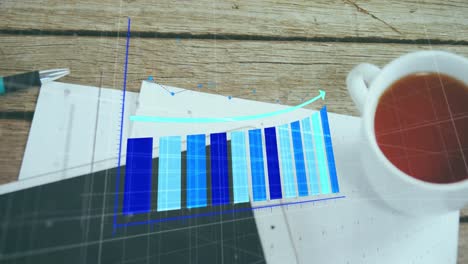 Animation-Der-Statistischen-Datenverarbeitung-über-Digitales-Tablet,-Dokumente,-Kaffeetasse-Auf-Holztisch