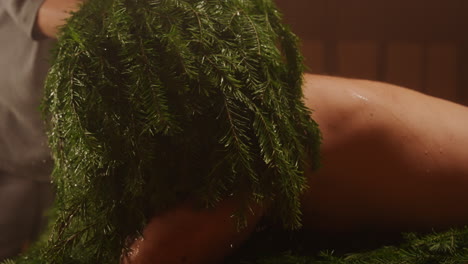 pine needle back massage