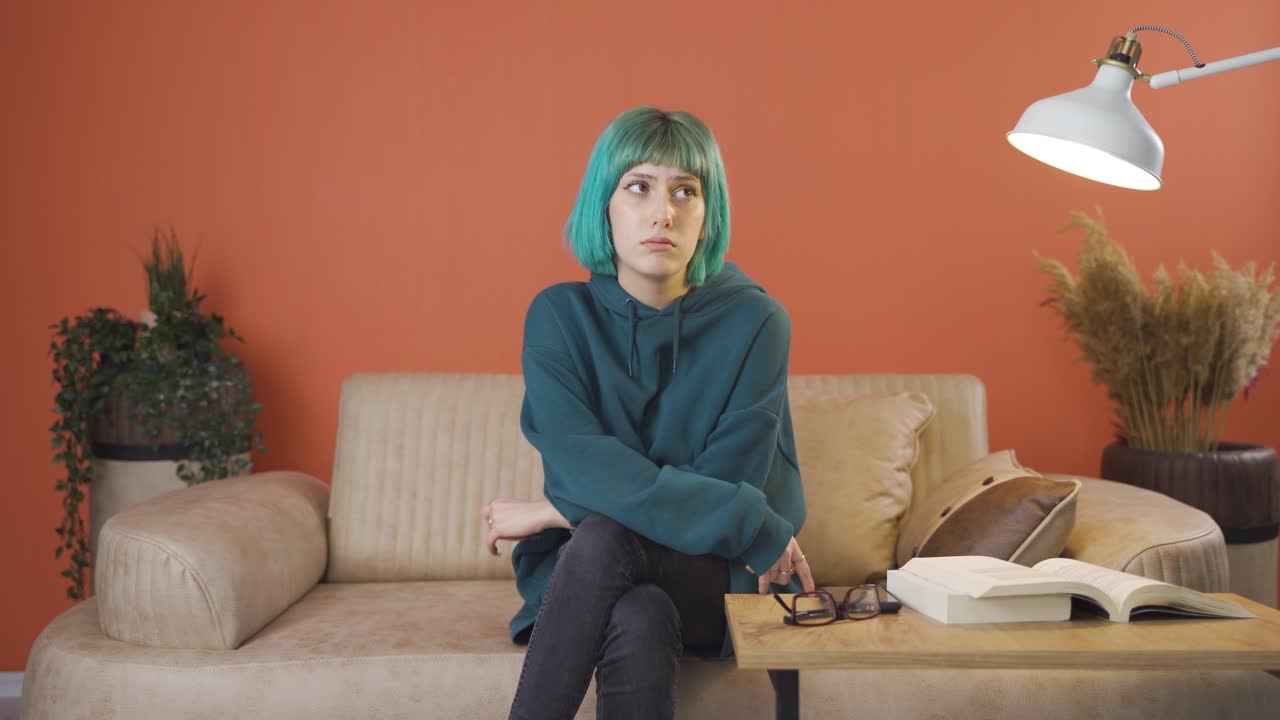 스트레스를 받은 젊은 여성.