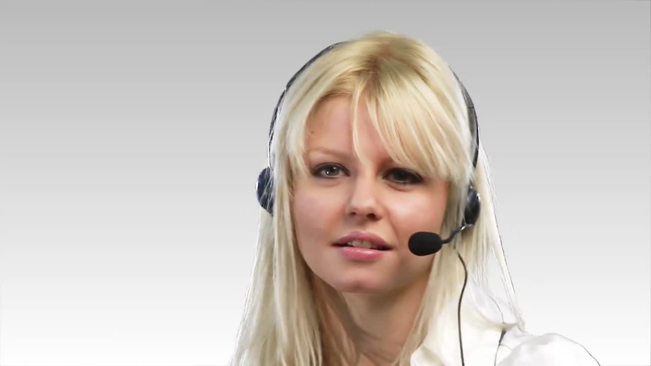 헤드 ⁇ 을 끼고 웃는 여자