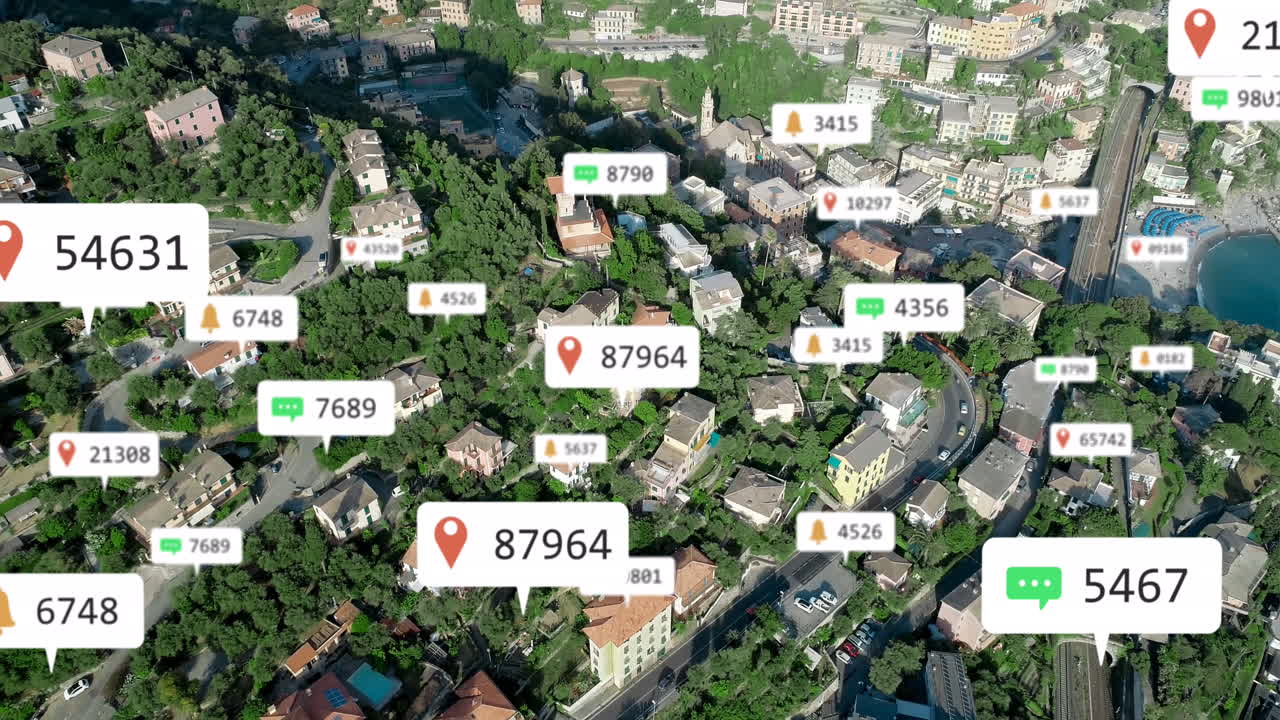 animación de iconos y números de redes sociales en pancartas en el paisaje urbano