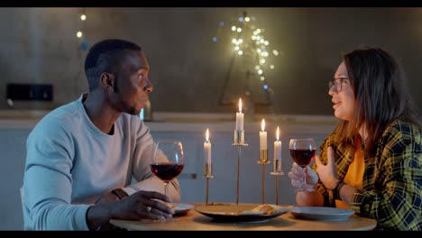 cena romántica para dos personas