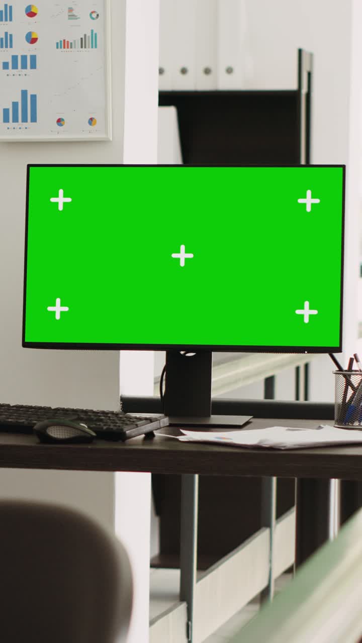 Vertikal video Tom arbeidsstasjon med greenscreen
