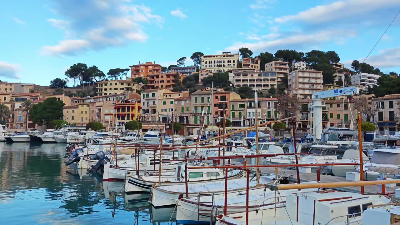 Puerto de Soller, formerly famous for its citrus and olive trade