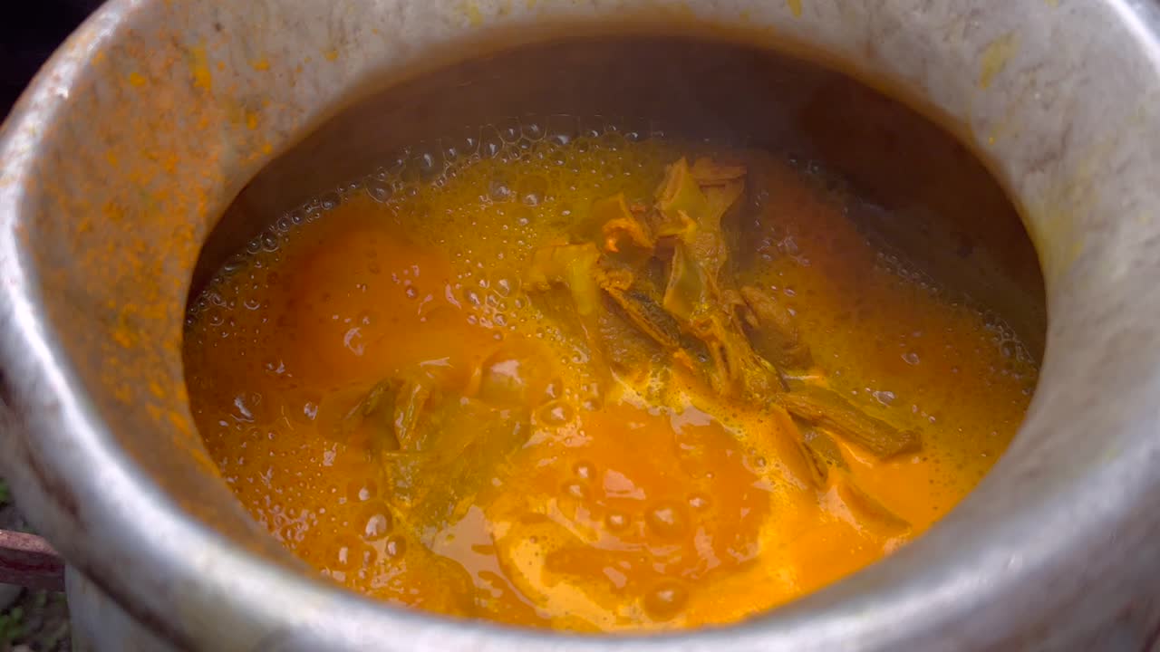 la famosa cocina de carne de wazwan de cachemira, deleitarse con las delicias auténticas de cajemira, el tesoro de la carne cruda de cacemira