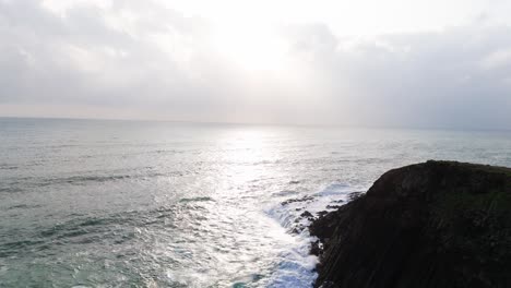 view of the cliff and the sea in bãi tắm hòn choi in the morning.