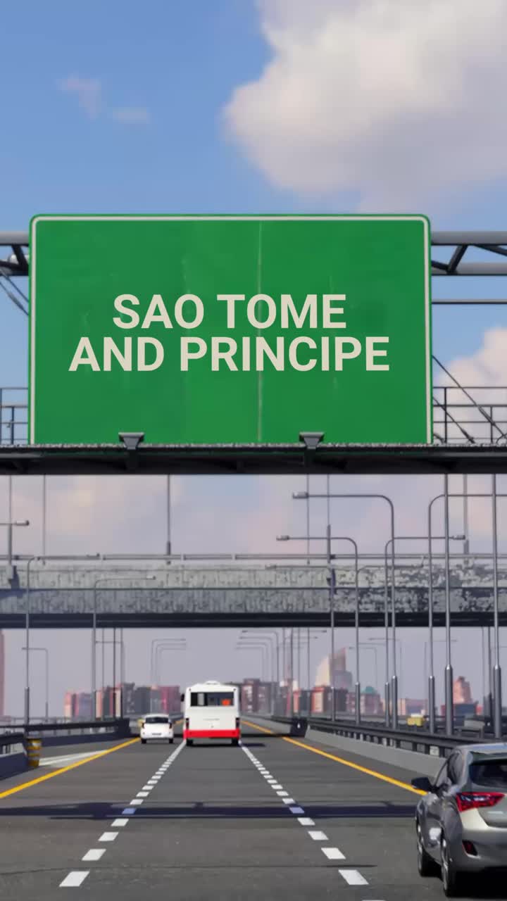 하늘에 있는 비행기와 함께 사오토메와 프린시페로 가는 고속도로