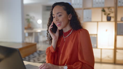 Black-woman,-laptop-and-phone-call-consulting