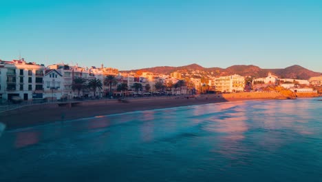 españa puesta de sol famosa españa turística ciudad marítima sitges panorama 4k lapso de tiempo