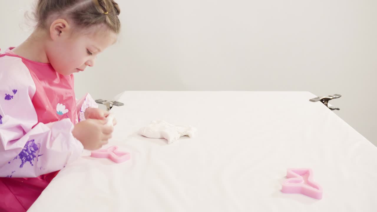 hacer cola de sirena con arcilla de modelado