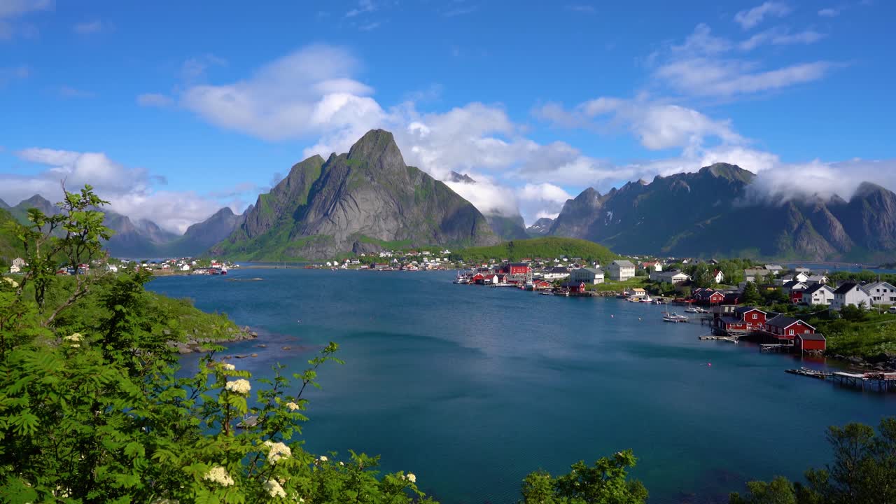 Panorama dell'arcipelago delle Lofoten.