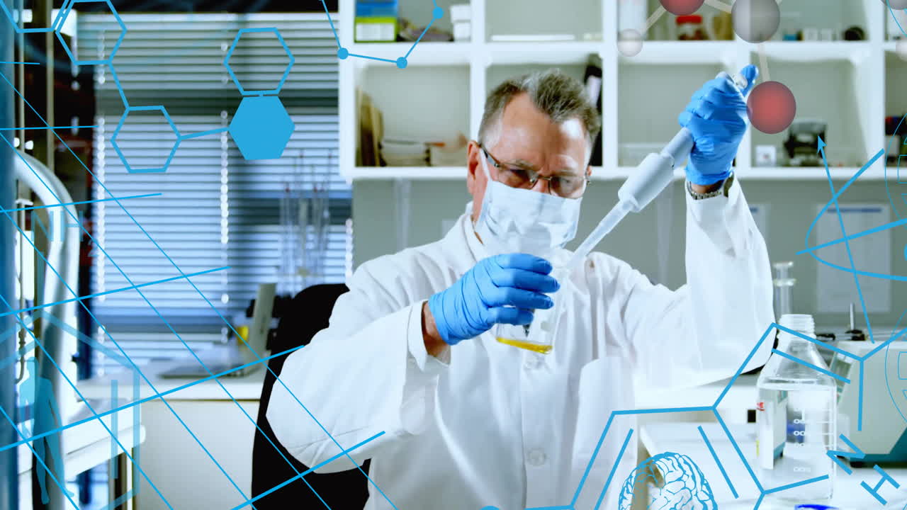 animación del procesamiento de datos sobre un científico caucásico en el laboratorio