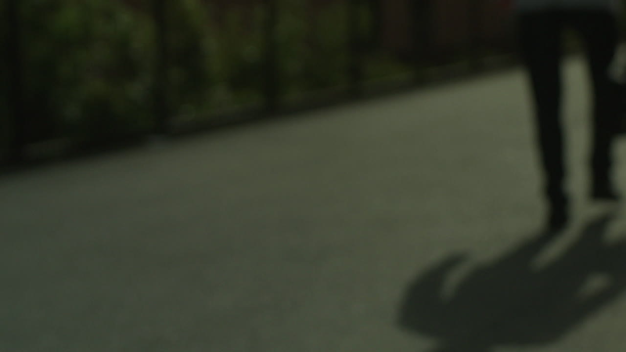 길을 걷는 사람