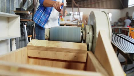 Carpenter-at-work-in-the-studio