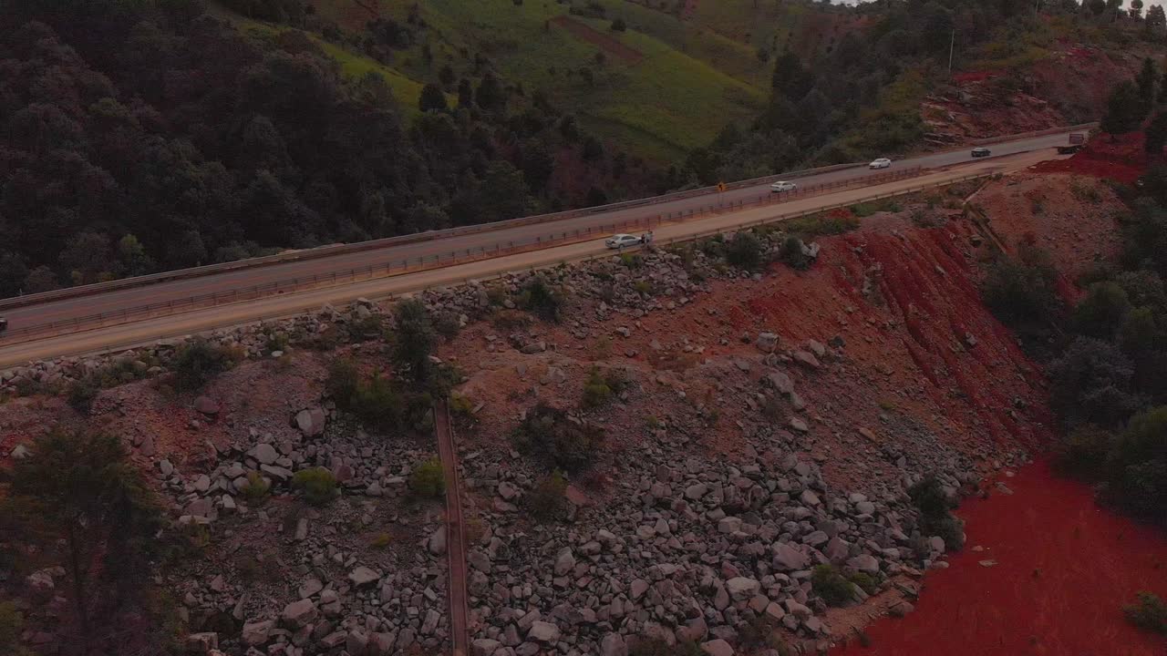 carretera de montaña que va a san cristobal de las casas, chiapas mexico