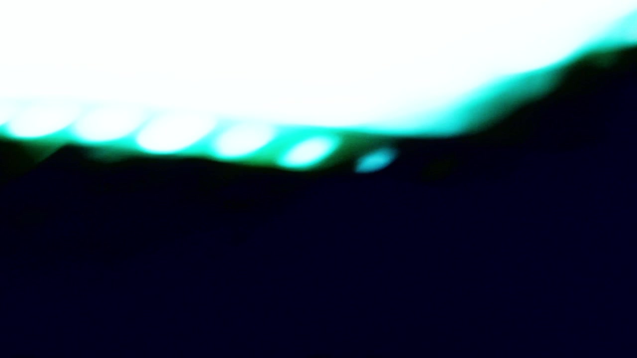Cinematisch Petrol Lichtlek met Filmstrip Overgang