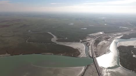 bahía de mont saint-michel, normandía en francia