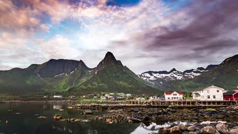 Hermosa-Naturaleza-Noruega-Timelapse.