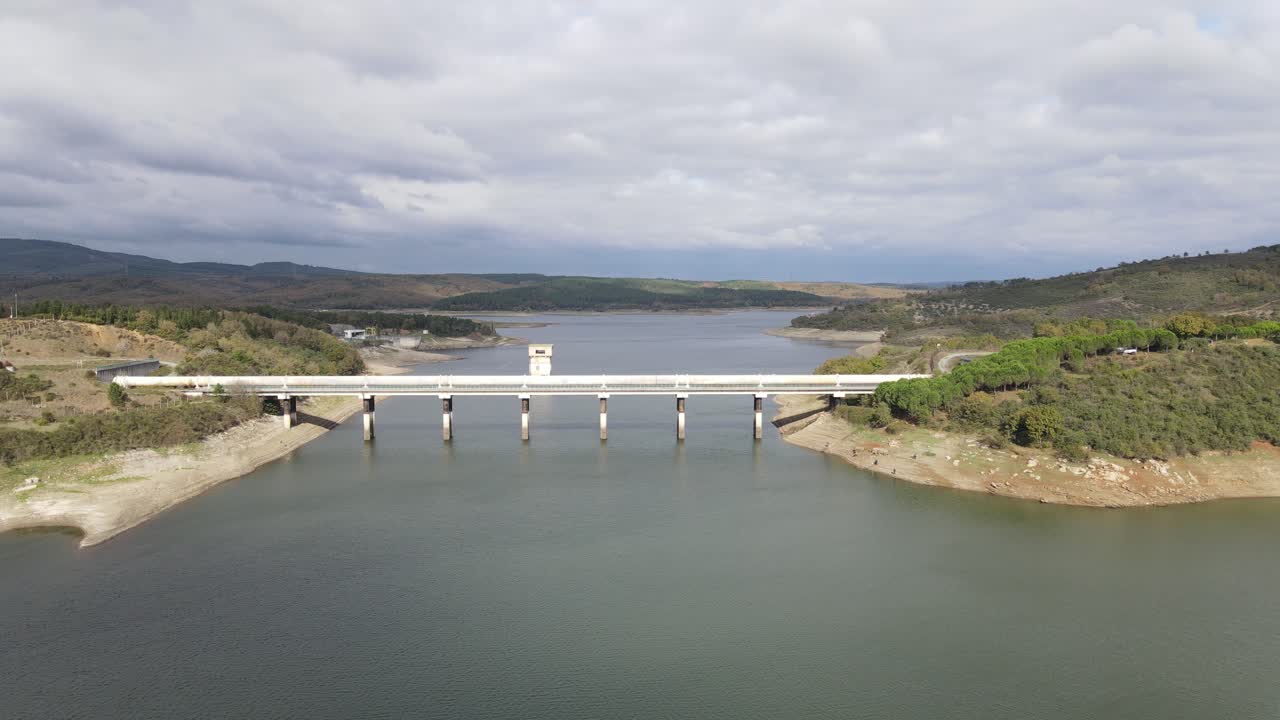 호수 사격 댐 공중 무인 항공기