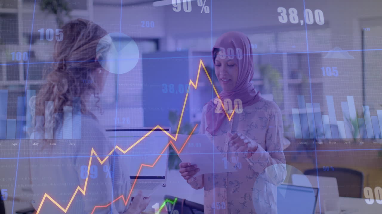 Animation der Finanzdatenverarbeitung über verschiedene Geschäftsleute im Büro