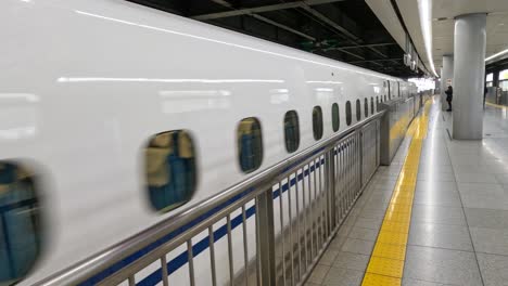 a train leaves the platform over twelve seconds